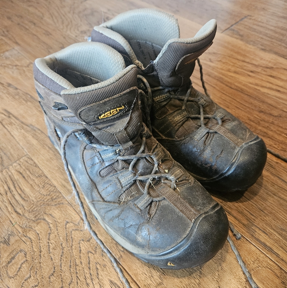 Keen Steel Toe work/hiking boots